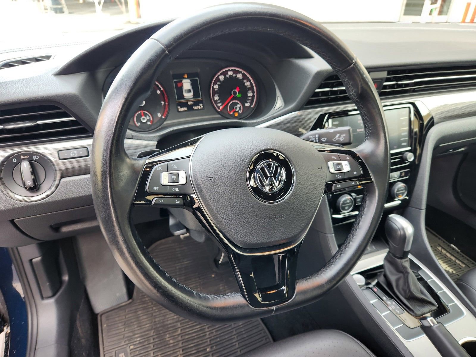 Used 2021 Volkswagen Passat 2.0T R-Line FWD image 11