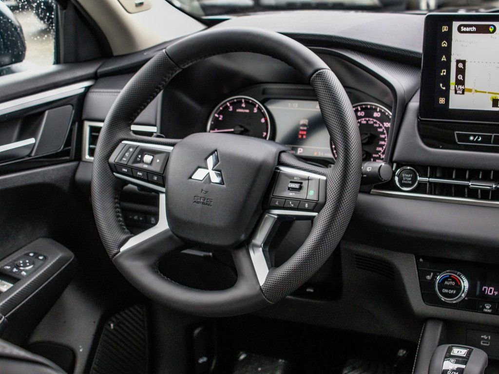 New 2026 Mitsubishi Outlander SE AWD/4WD image 25