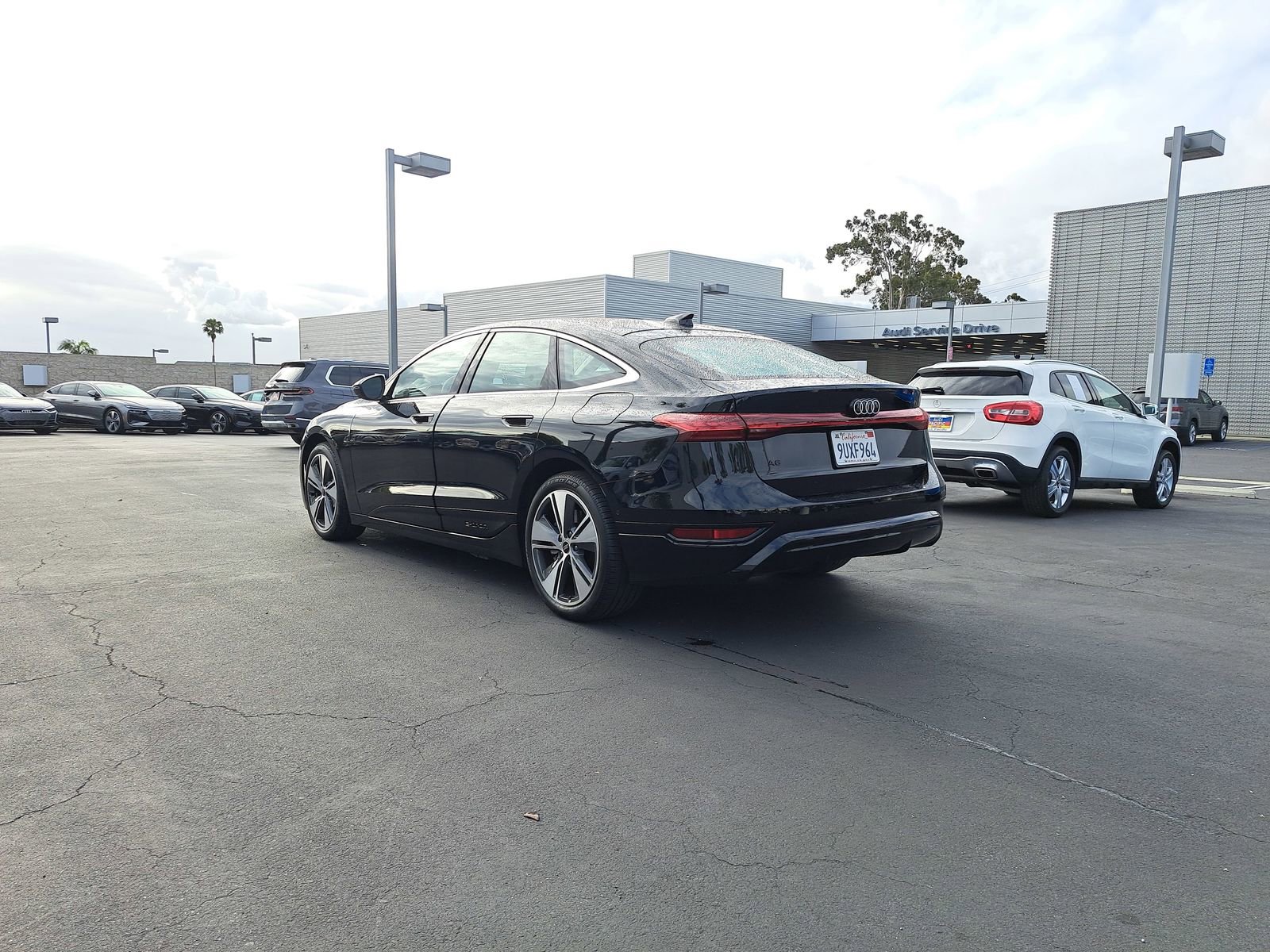 Used 2025 Audi A6 e-tron Premium Plus w/ Premium Plus image 4