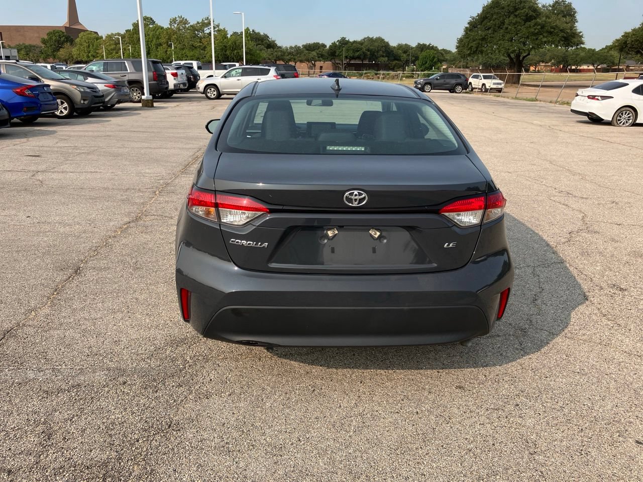 Used 2024 Toyota Corolla LE FWD image 5
