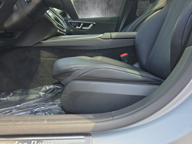 Used 2025 Mercedes-Benz E 450 4MATIC Sedan image 27