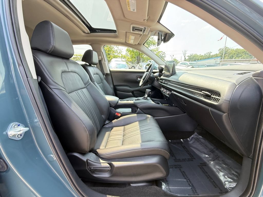 Used 2025 Honda HR-V EX-L image 26