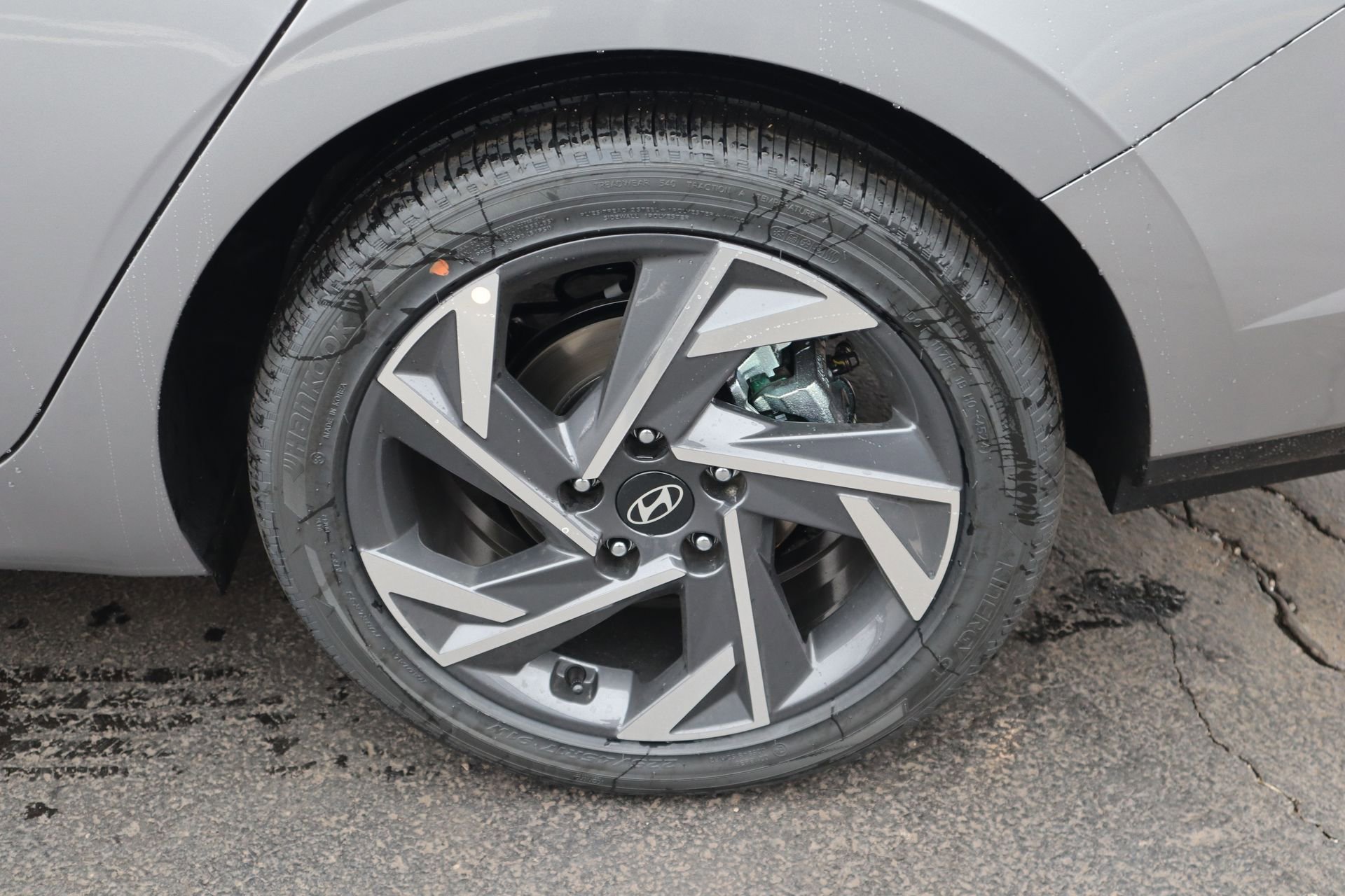 Certified 2025 Hyundai Elantra SEL image 5