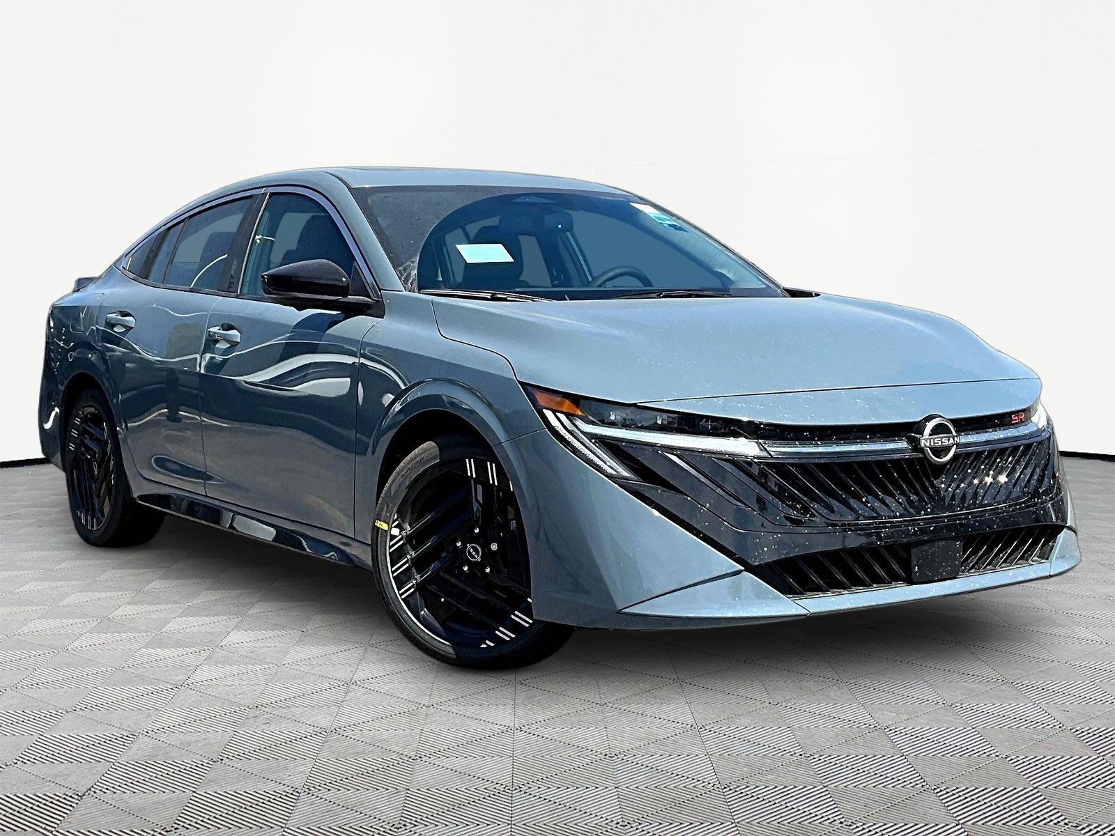 New 2027 Nissan Sentra SR w/ SR Premium Package FWD image 3