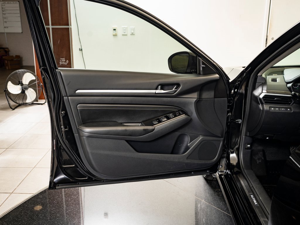 Used 2023 Nissan Altima 2.5 SL image 21