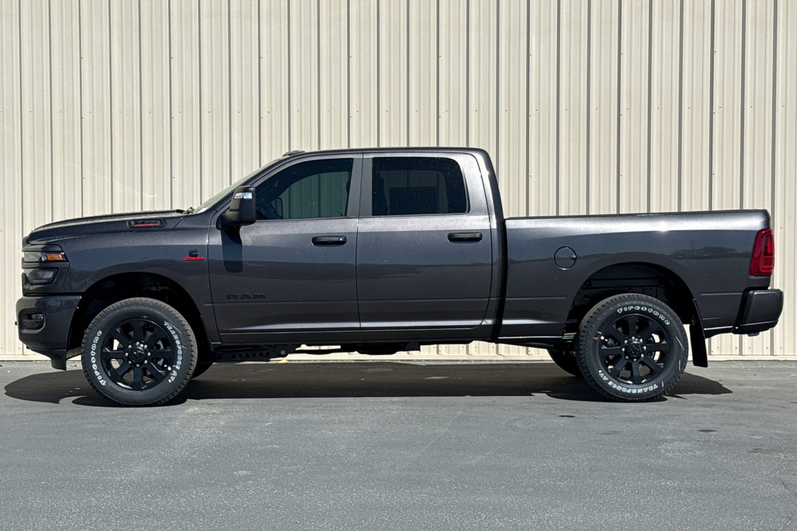 New 2026 RAM 3500 Big Horn AWD/4WD image 9