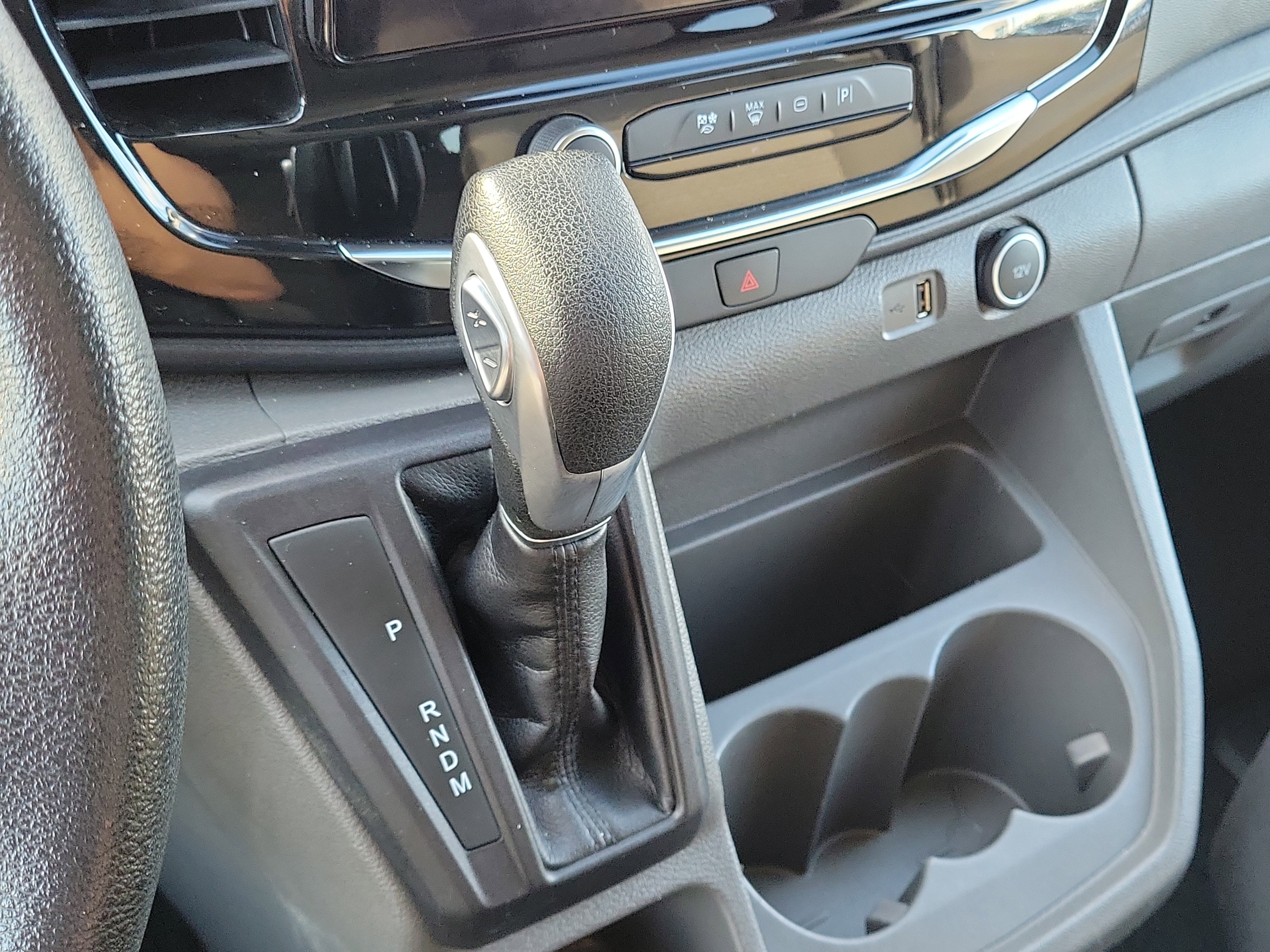 Used 2023 Ford Transit 350 XLT image 20