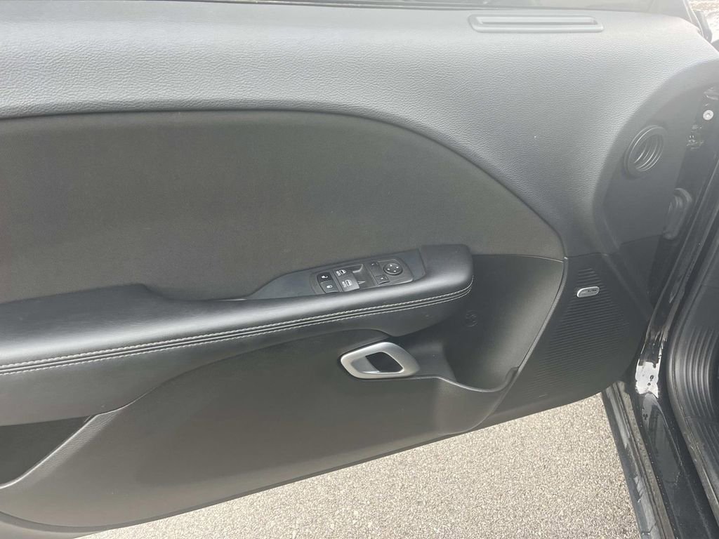 Used 2022 Dodge Challenger R/T Scat Pack image 16