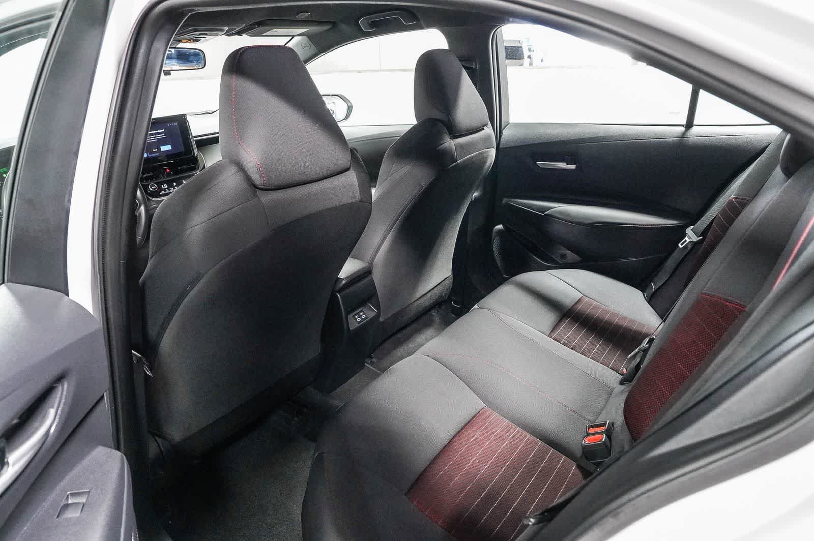 Used 2024 Toyota Corolla SE FWD image 18