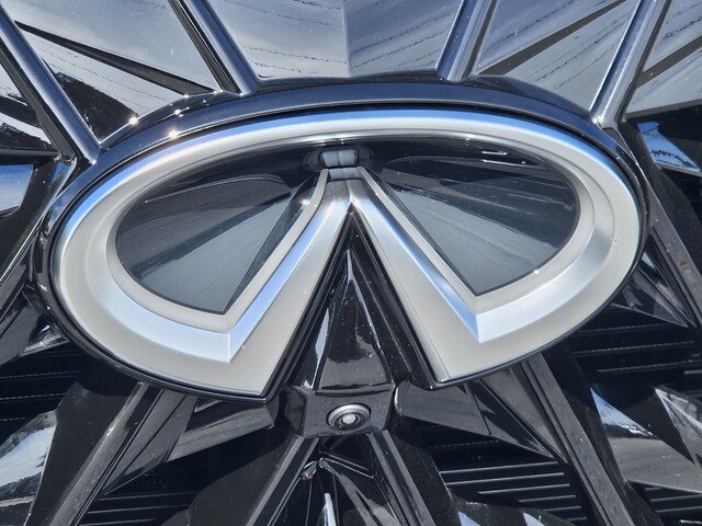 Used 2027 INFINITI QX65 Sport w/ Cargo Package AWD/4WD image 12