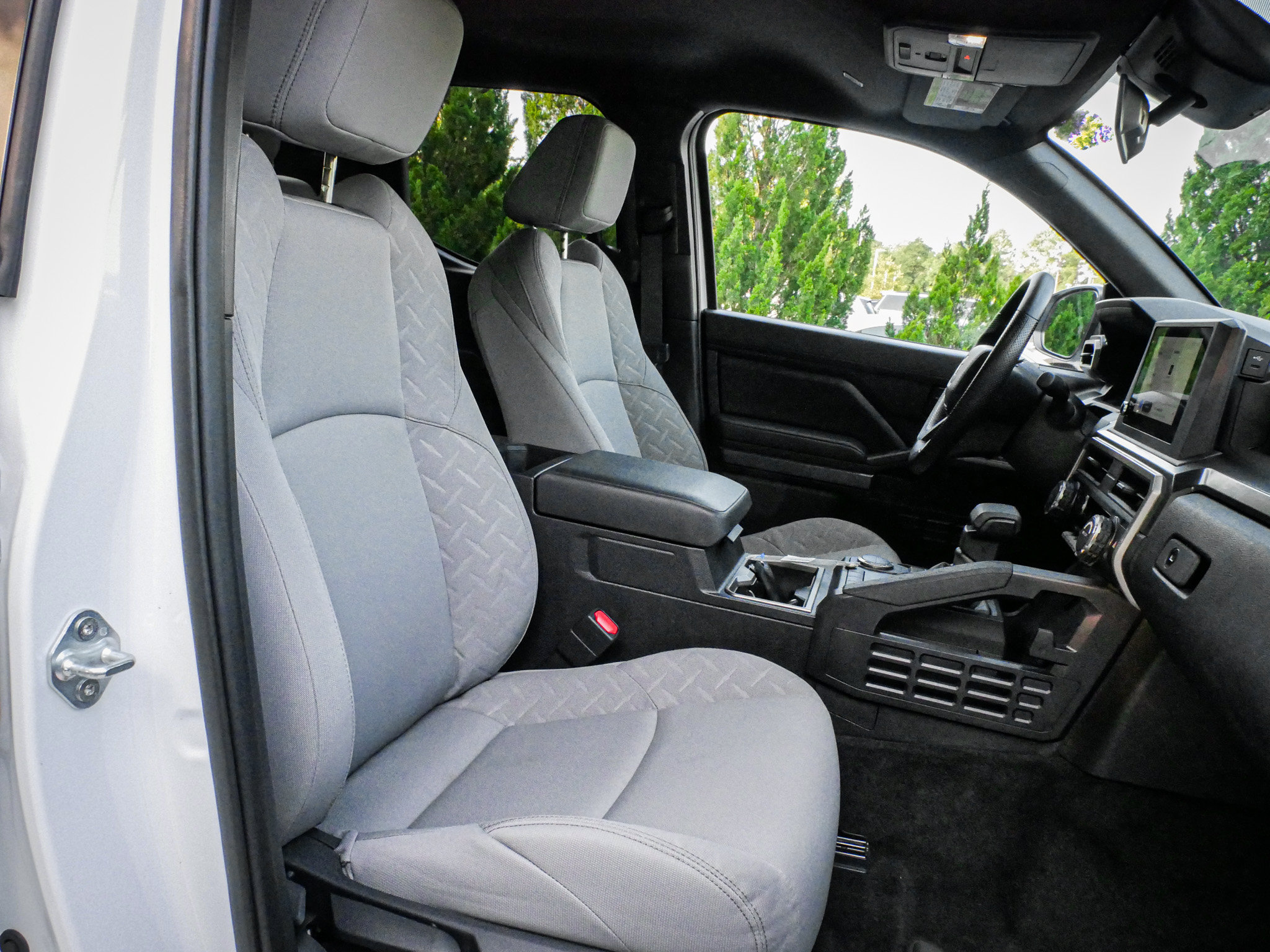 Used 2026 Toyota Tacoma SR5 RWD image 32
