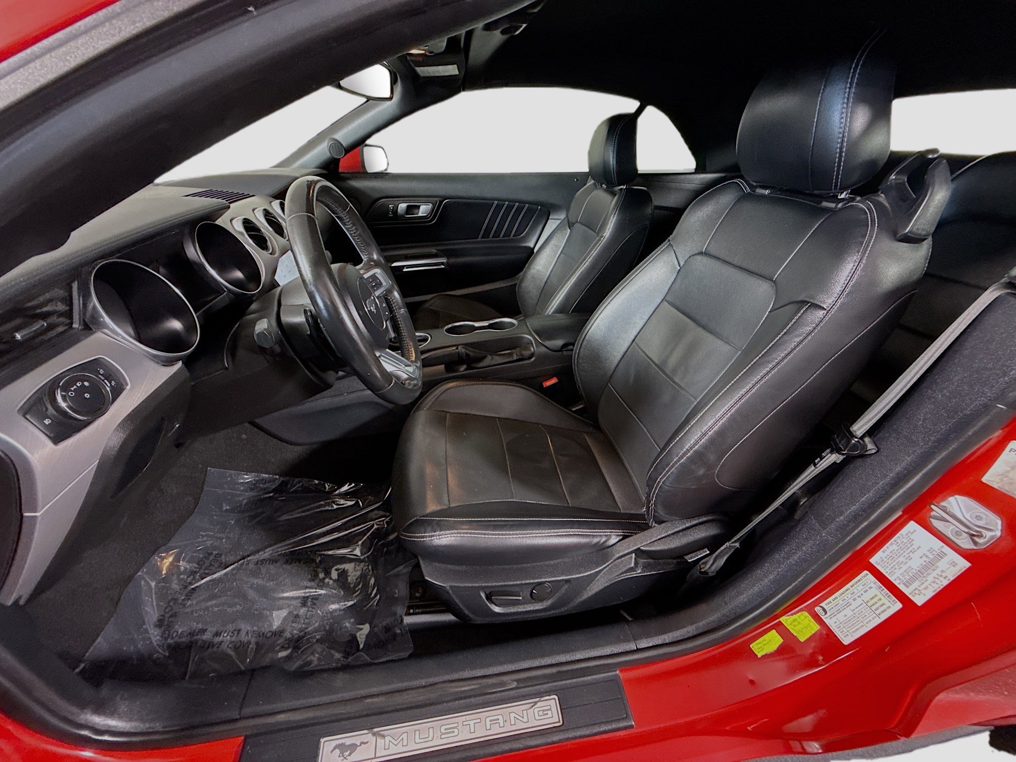 Used 2020 Ford Mustang Premium RWD image 22