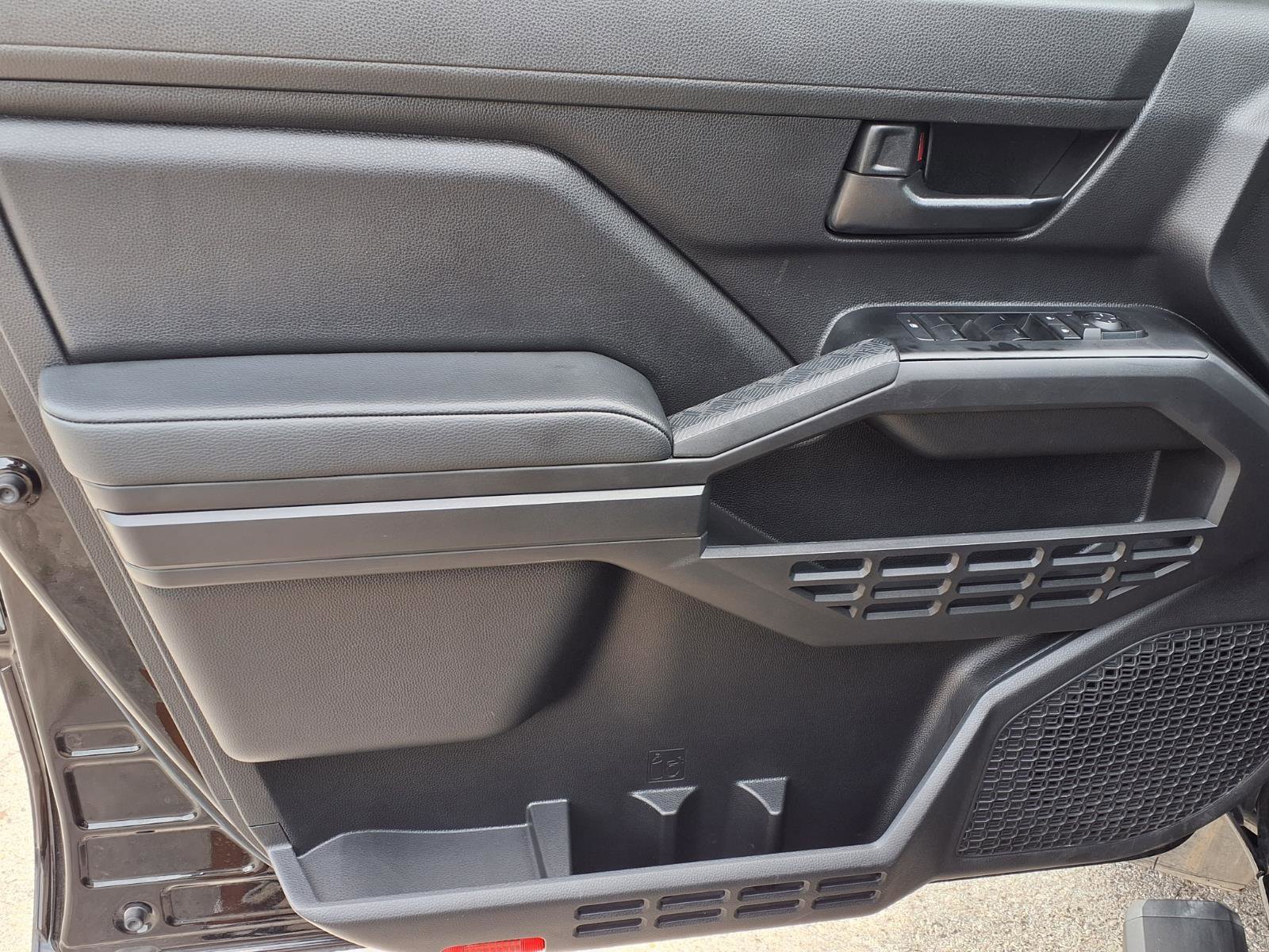 Certified 2024 Toyota Tacoma SR RWD image 14