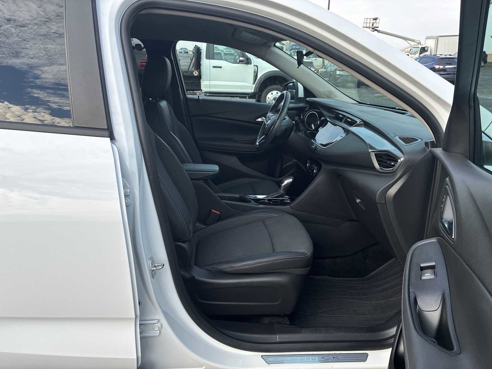 Used 2023 Buick Encore GX Preferred w/ Cold Weather Comfort Package image 25