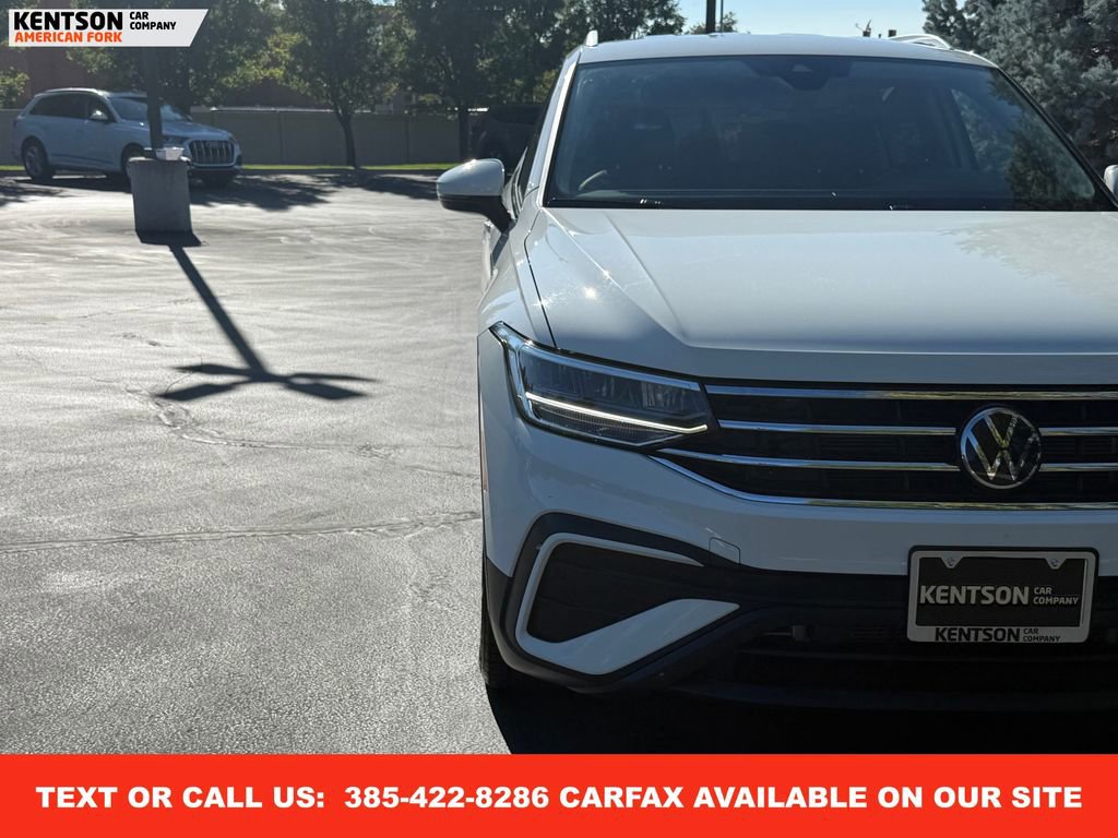 Used 2024 Volkswagen Tiguan SE image 14