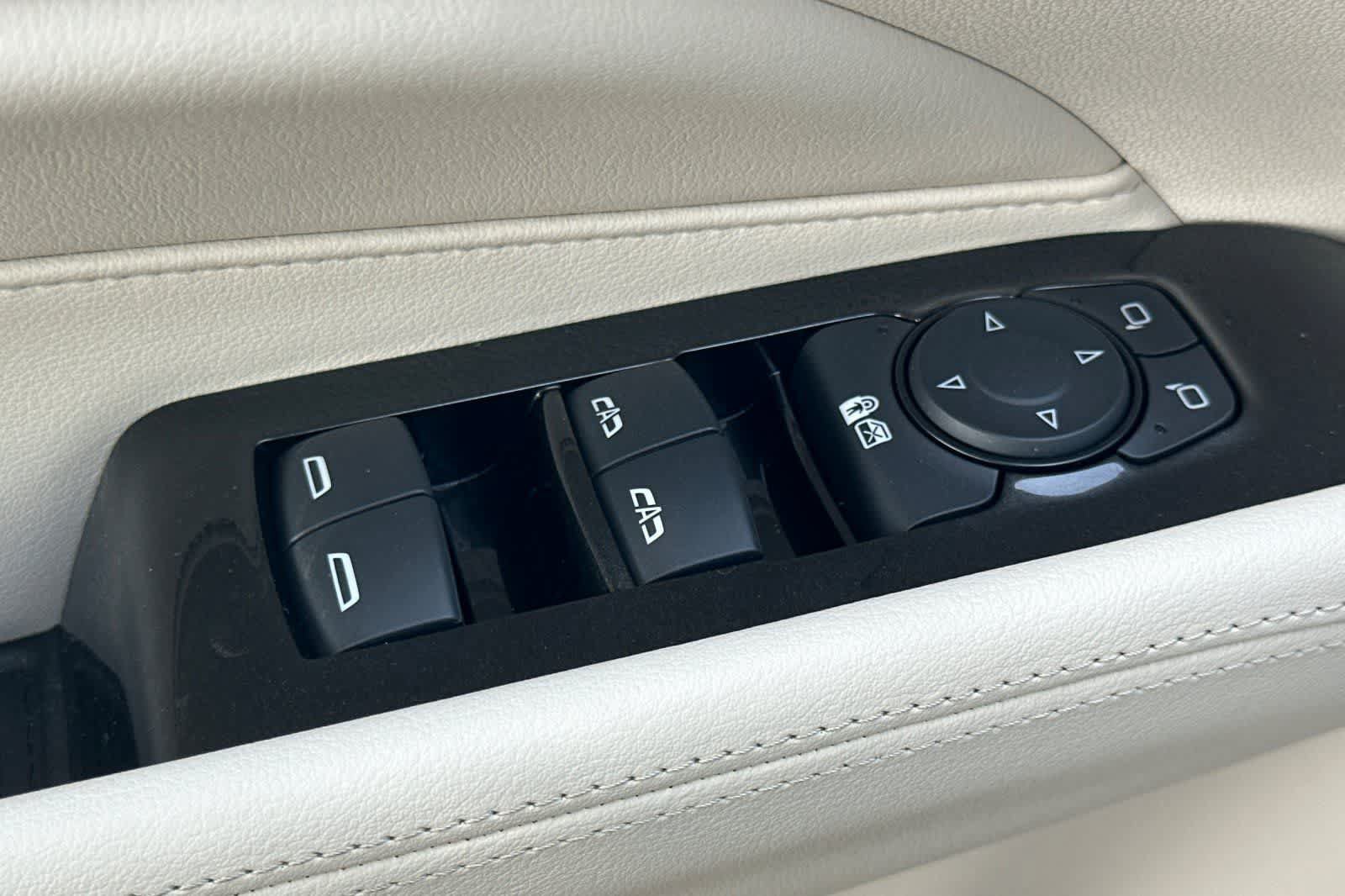 Used 2025 Cadillac CT4 Luxury w/ Sun And Sound Package RWD image 14