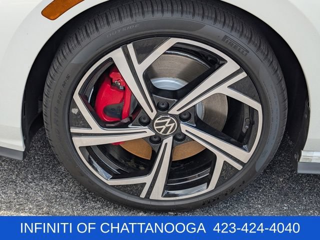 Used 2026 Volkswagen GTI SE FWD image 30