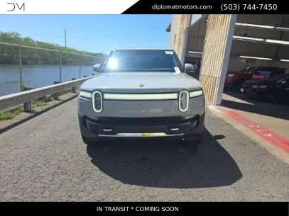 Used 2024 Rivian R1T Adventure AWD/4WD image 2