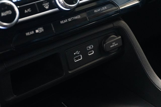Used 2025 Honda Pilot EX-L image 19