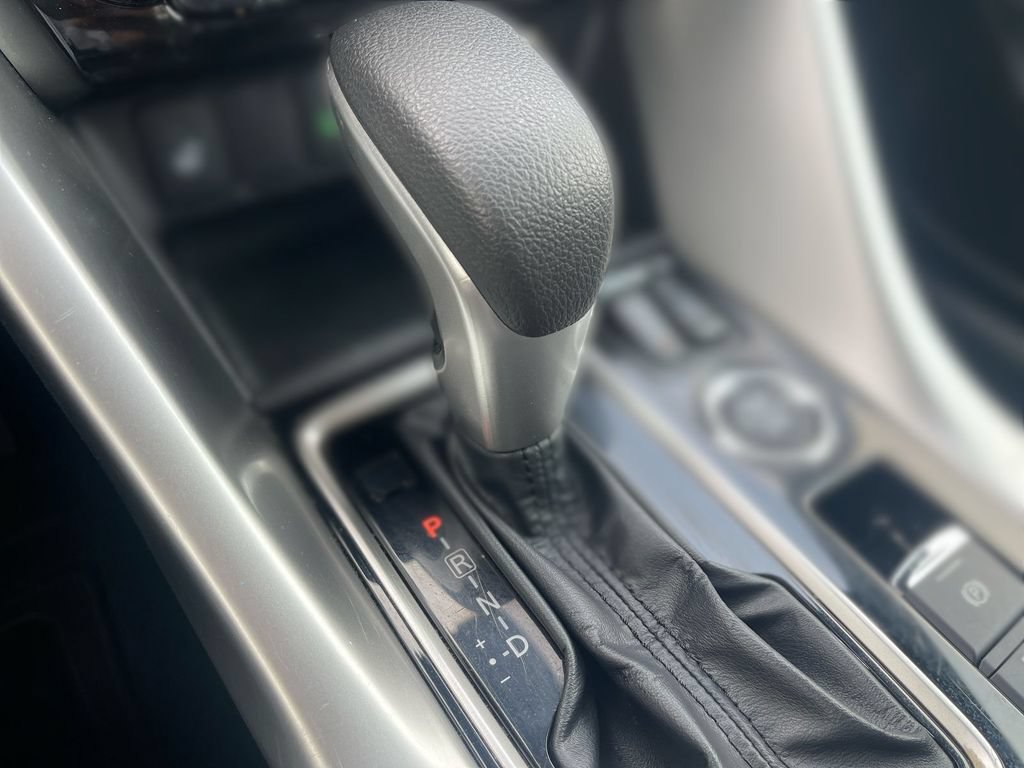 Used 2025 Mitsubishi Eclipse Cross SEL AWD/4WD image 33