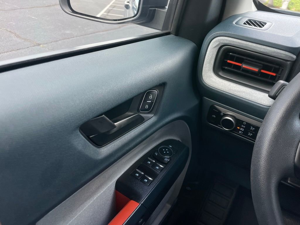 Used 2024 Ford Maverick XLT FWD image 21
