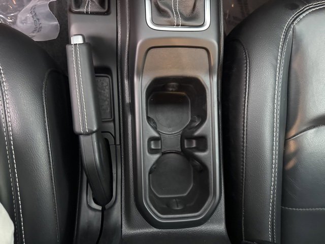 Used 2023 Jeep Wrangler Unlimited Sahara w/ Cold Weather Group image 27