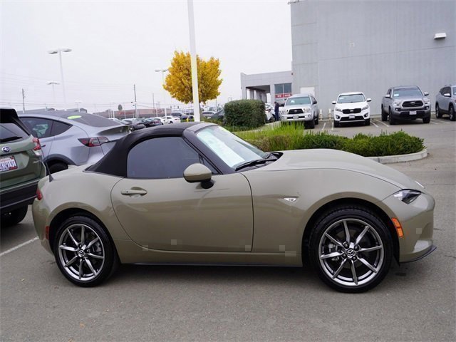 Used 2023 MAZDA MX-5 Miata Grand Touring image 4