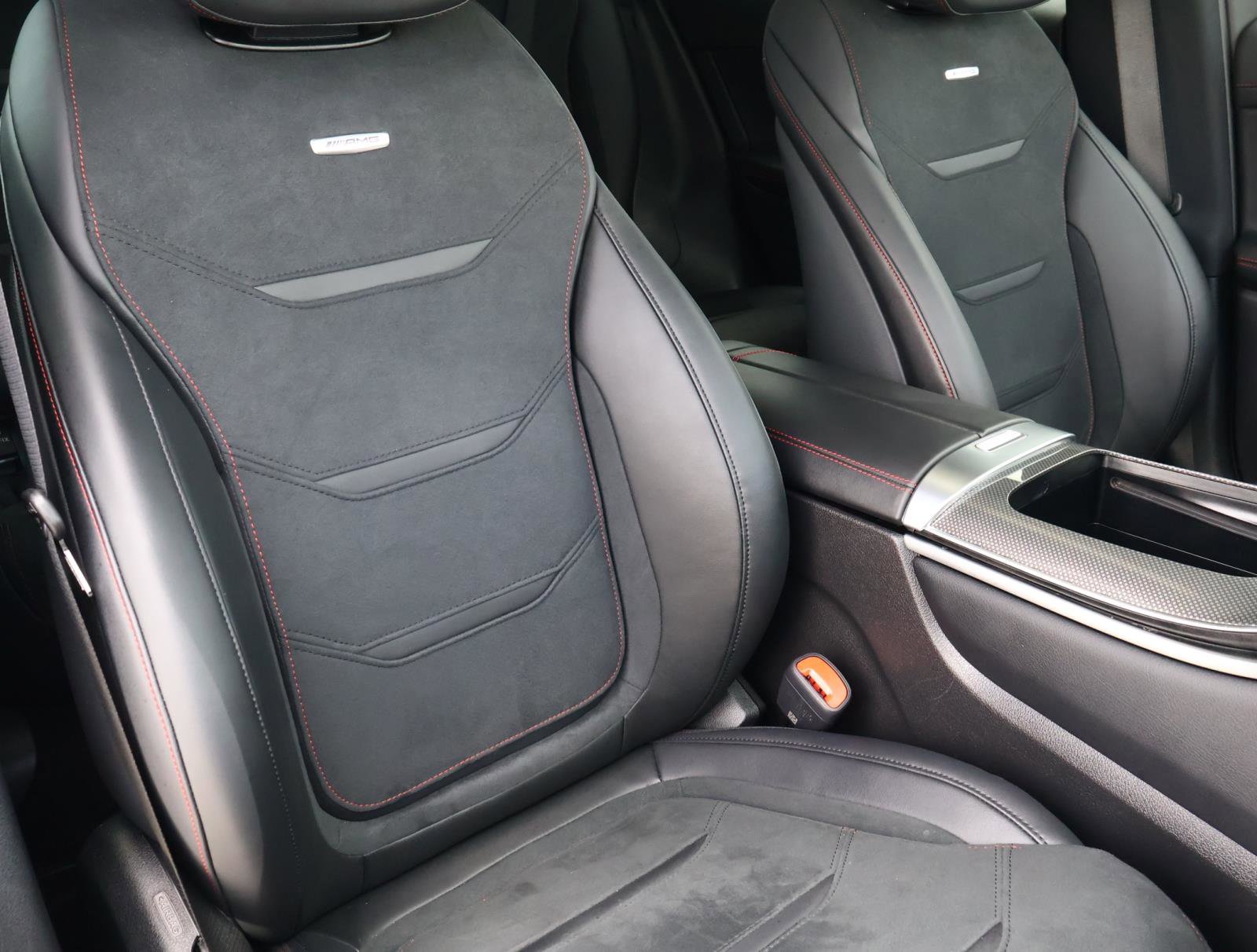 Used 2024 Mercedes-Benz GLC 43 AMG 4MATIC image 19