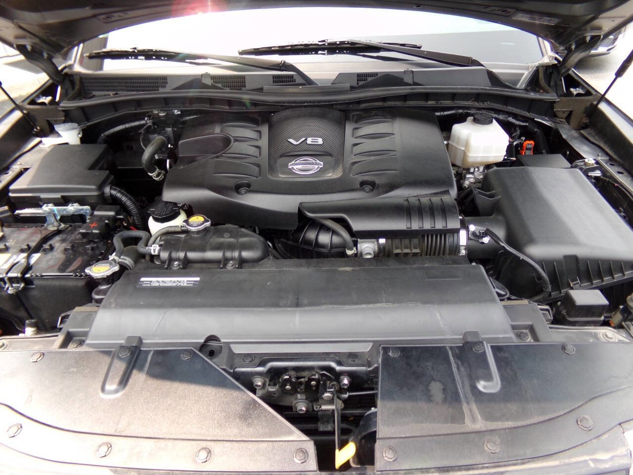 Used 2023 Nissan Armada SV image 58