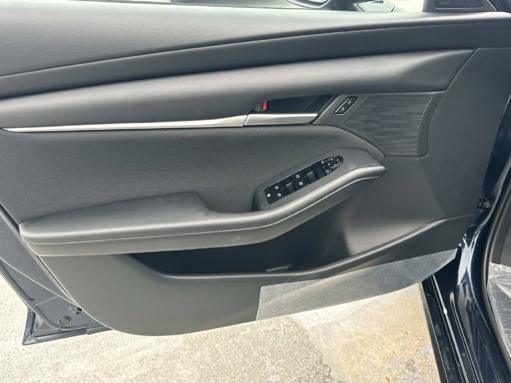 New 2026 MAZDA MAZDA3 s FWD image 23