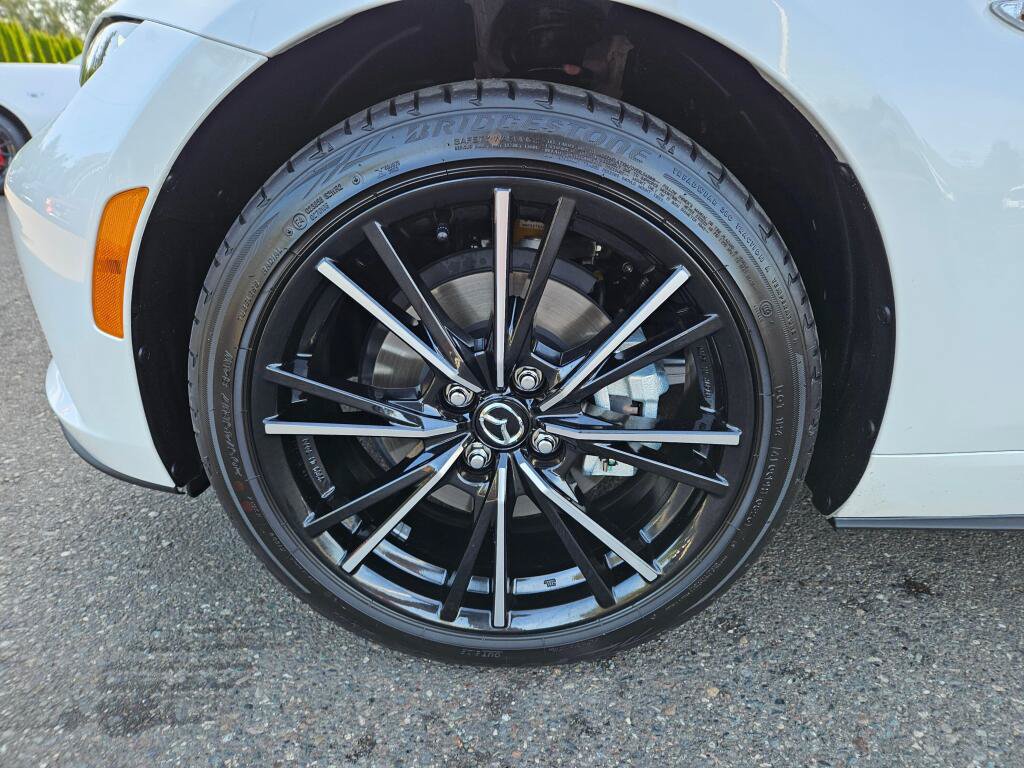 Certified 2026 MAZDA MX-5 Miata Grand Touring w/ Weather Package RWD image 8