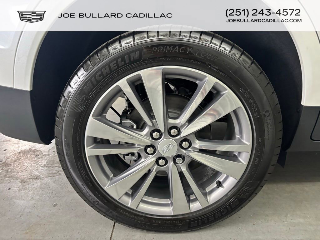 New 2025 Cadillac XT5 Premium Luxury w/ LPO, Floor Liner Package image 16