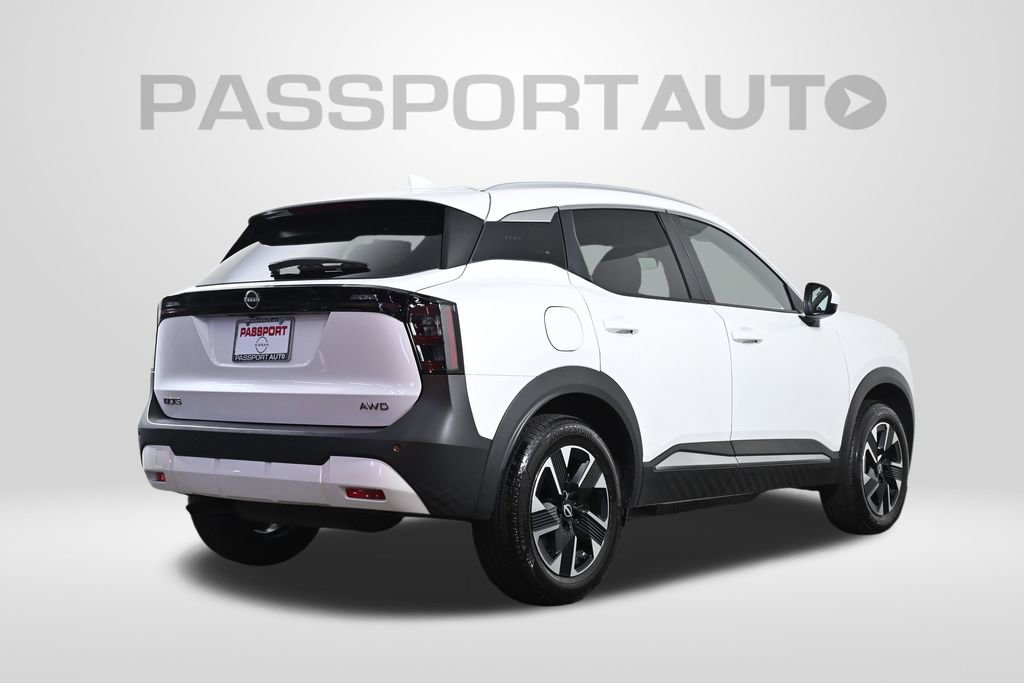Used 2025 Nissan Kicks SV w/ SV Premium Package image 10