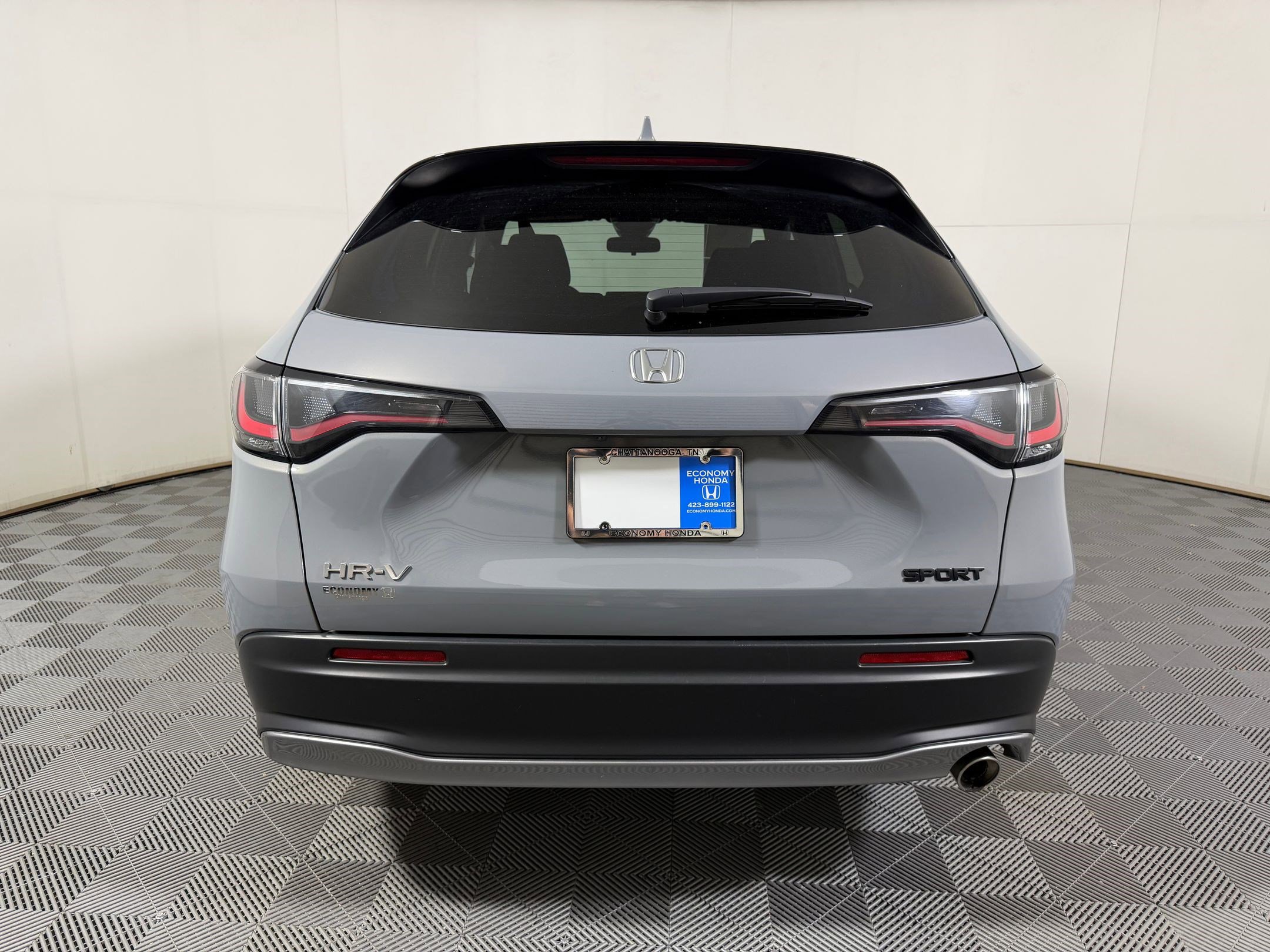 Certified 2025 Honda HR-V Sport image 9