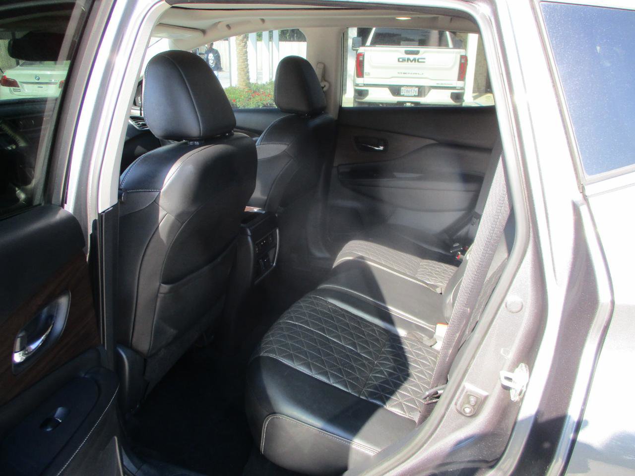 Used 2019 Nissan Murano Platinum image 17