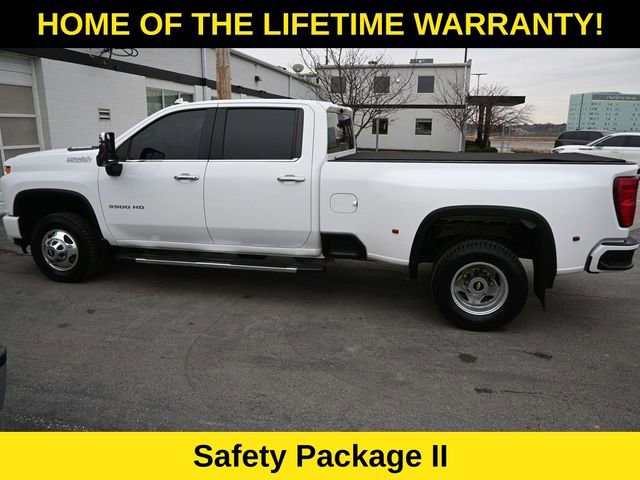 Used 2022 Chevrolet Silverado 3500 High Country w/ Snow Plow Prep/Camper Package image 10