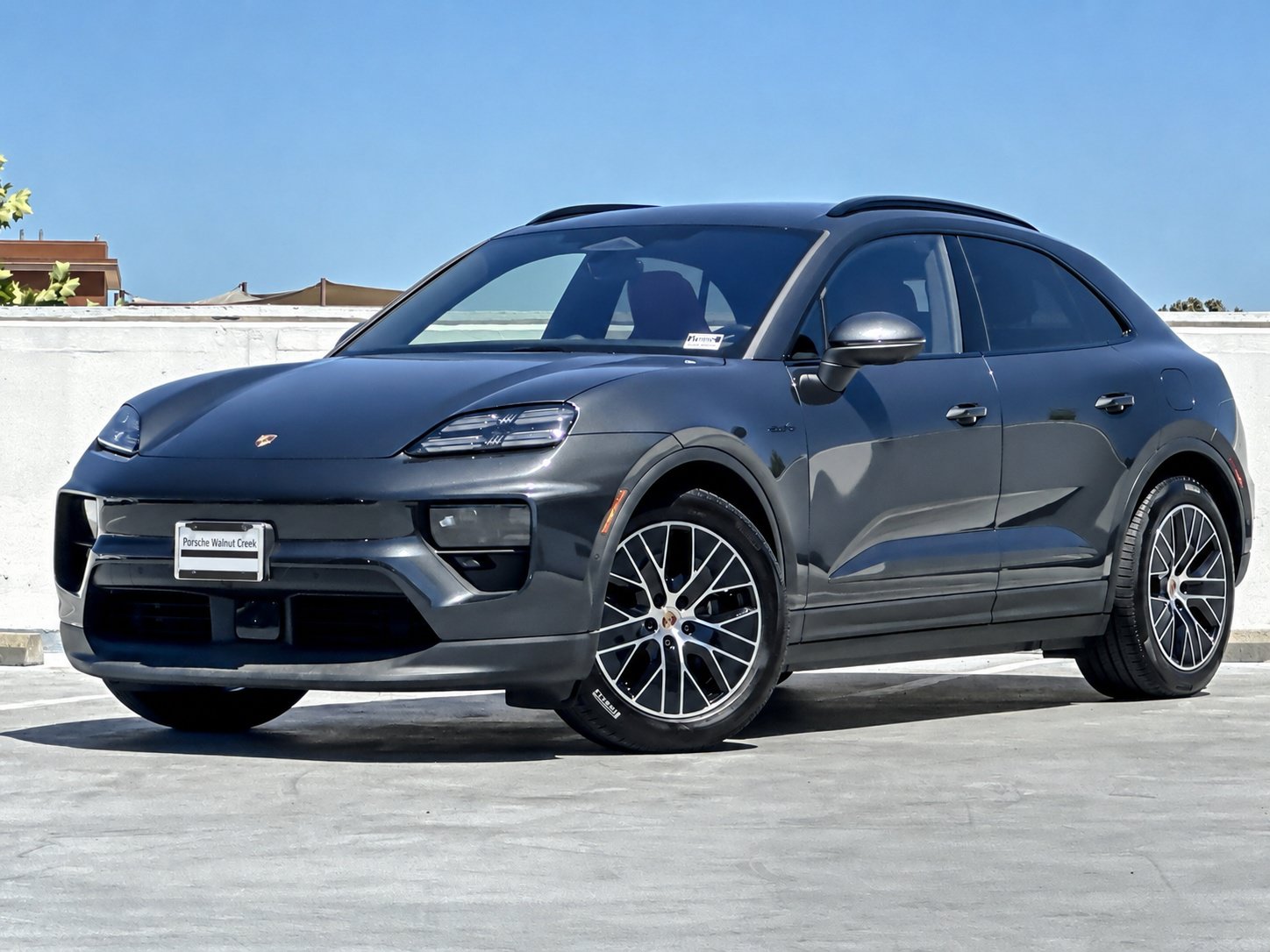 Certified 2025 Porsche Macan 4 Electric