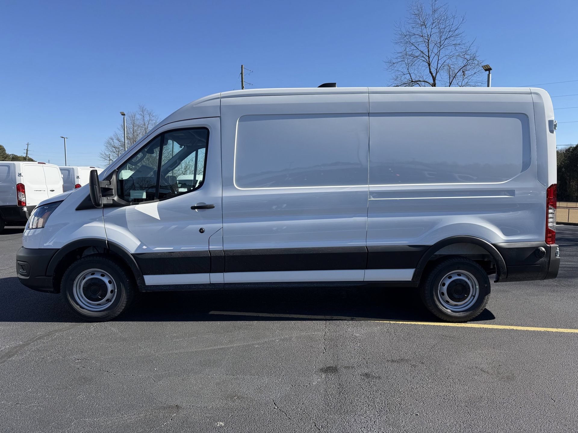 New 2026 Ford Transit 250 148 Medium Roof w/ HVAC Trade Package RWD image 22