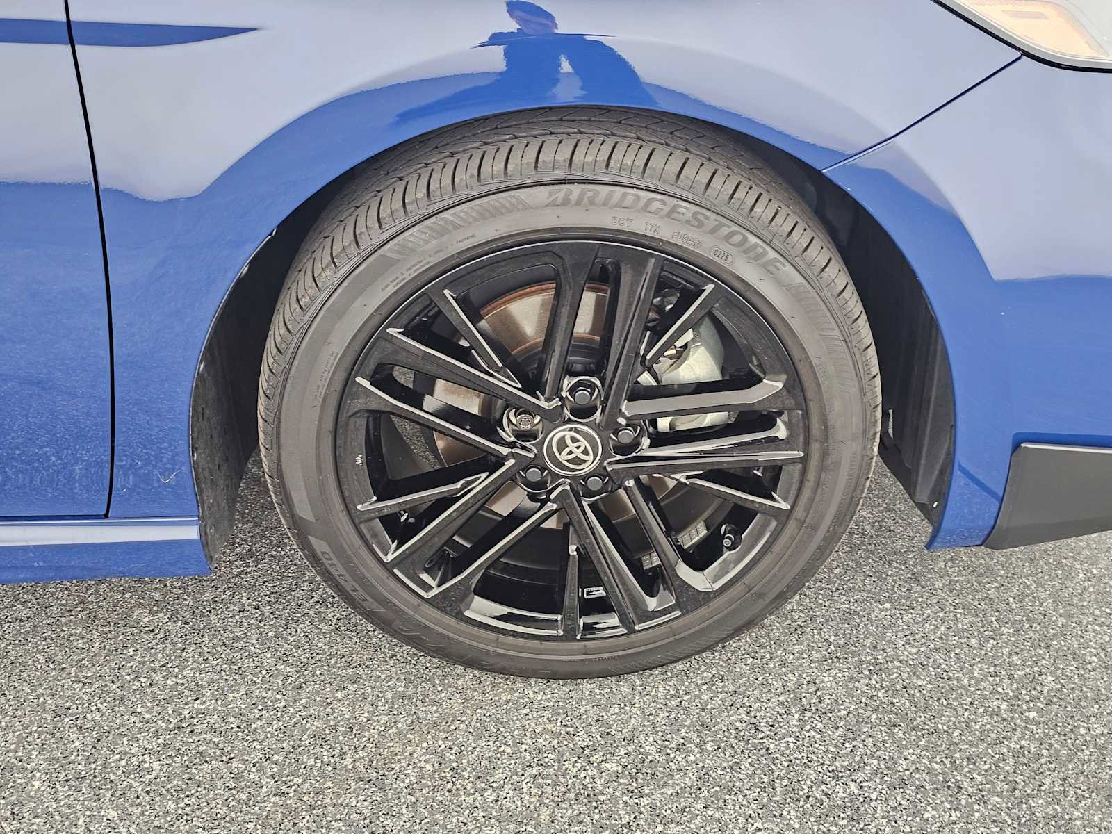 Used 2025 Toyota Camry SE image 9