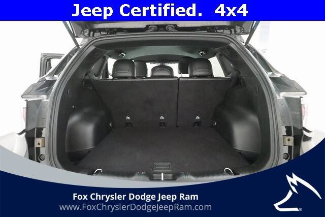 Certified 2024 Jeep Compass Latitude image 10