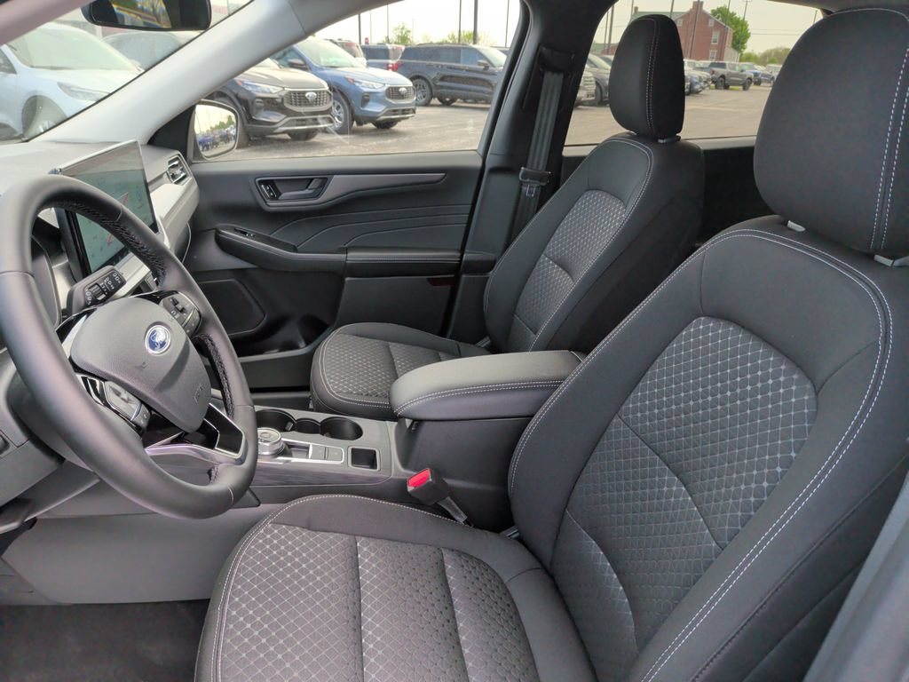 New 2026 Ford Escape Active w/ Tech Pack #1 AWD/4WD image 16