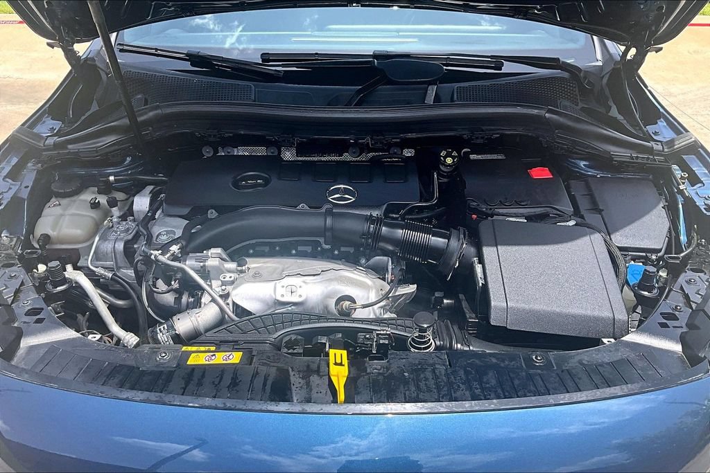 Used 2023 Mercedes-Benz GLA 250 4MATIC image 13