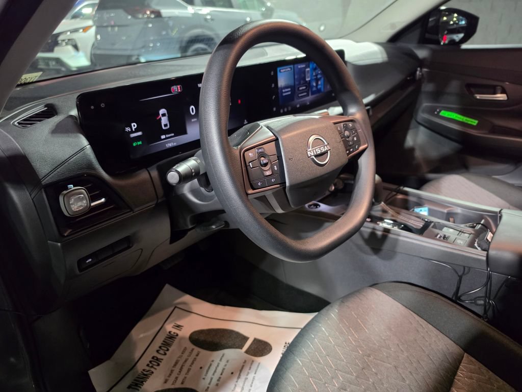 Used 2026 Nissan Sentra SV w/ Floor Mat Package FWD image 15