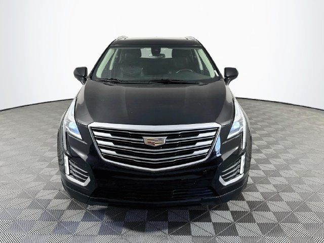 Used 2019 Cadillac XT5 Premium Luxury FWD image 2