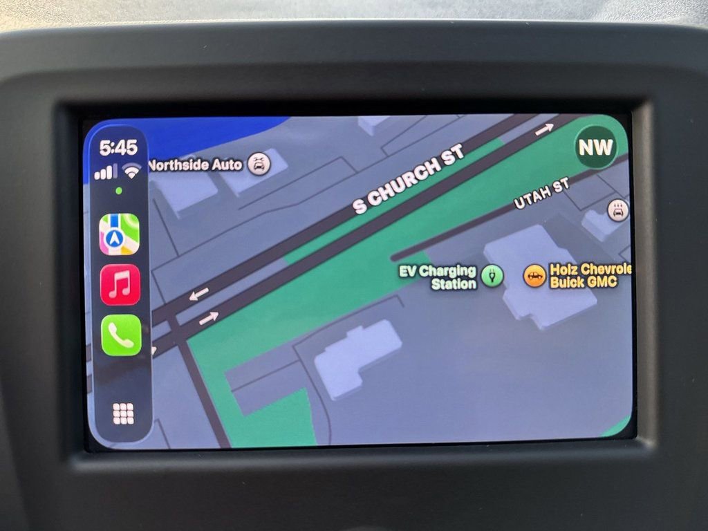 Certified 2024 Chevrolet Equinox LT image 2