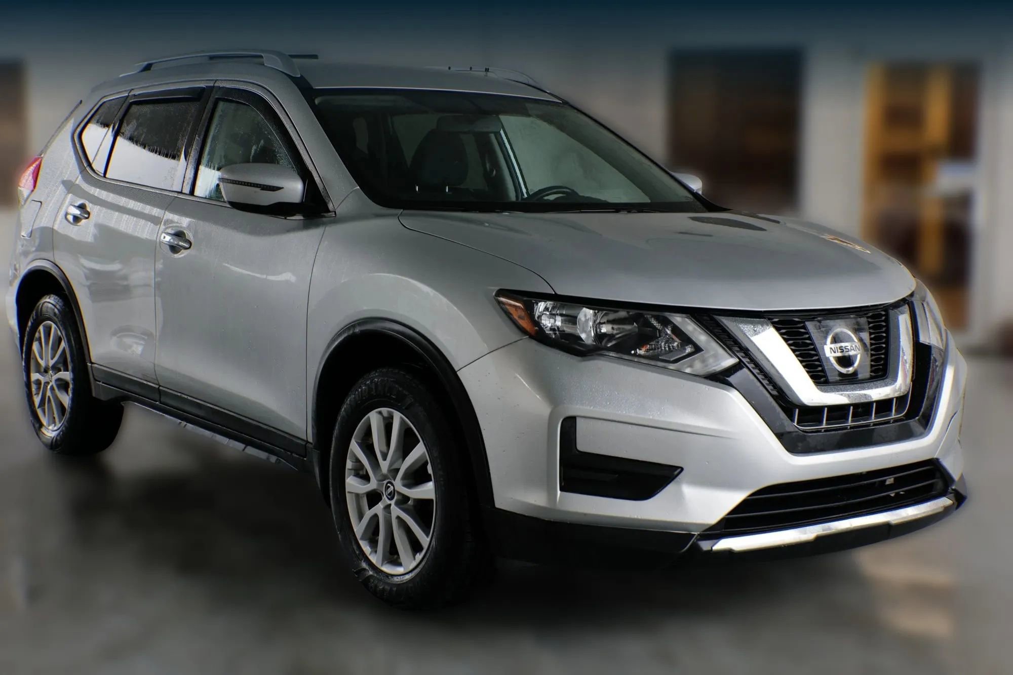 Used 2017 Nissan Rogue SV