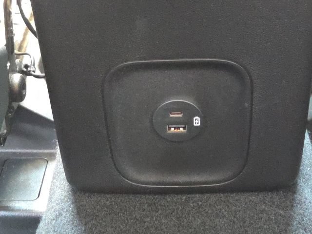 Used 2020 Ford Escape SE FWD image 19