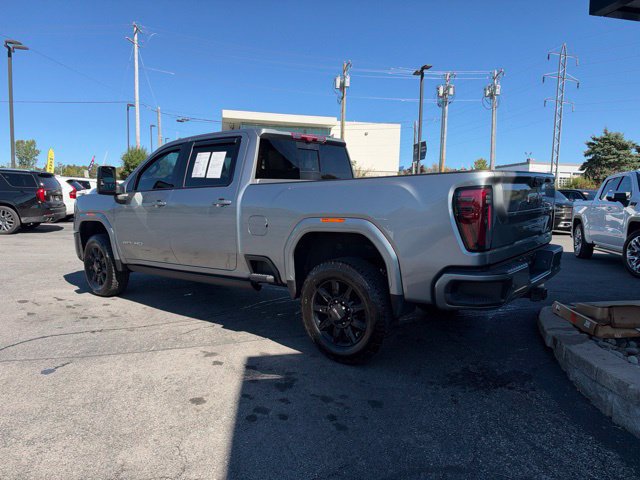 Used 2025 GMC Sierra 3500 AT4 w/ AT4 Premium Plus Package AWD/4WD image 3