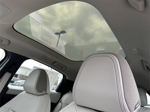 New 2026 Nissan Leaf Platinum+ image 26