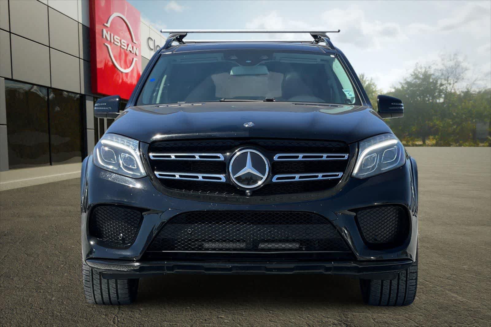 Used 2018 Mercedes-Benz GLS 550 4MATIC image 11